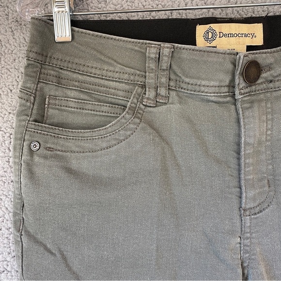 Democracy Ab Technology Greyish Olive Skinny Leg Pants Sz 8 - Picture 2 of 11